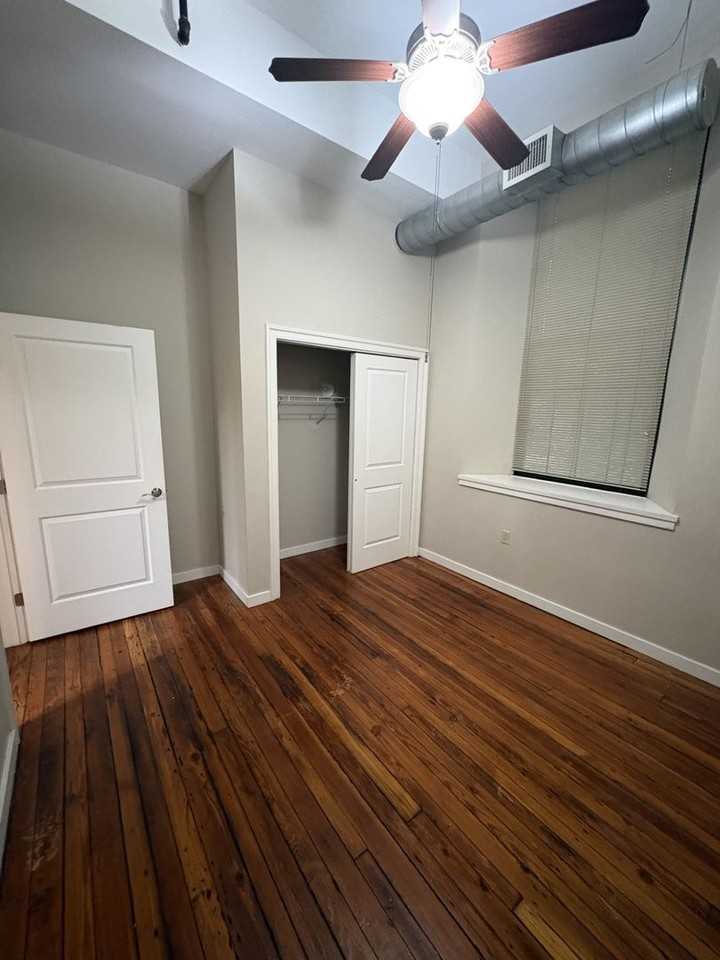 125 W. Saratoga St - Photo 4 of 46