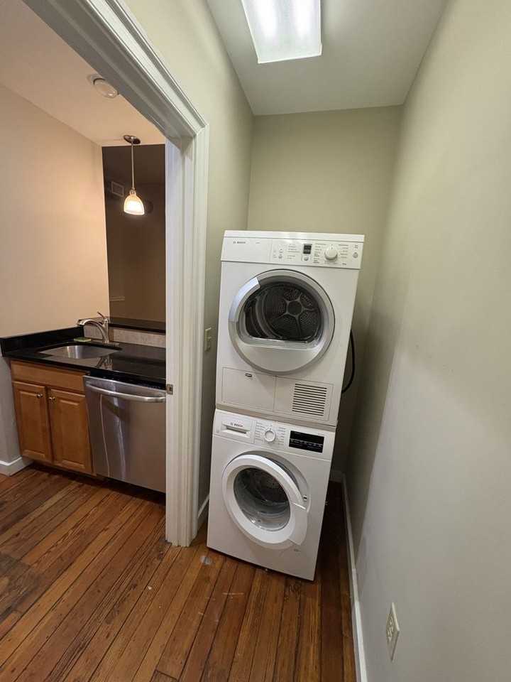 125 W. Saratoga St - Photo 5 of 46