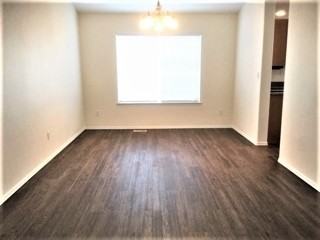 11209 187 Street East - Photo 3 of 5