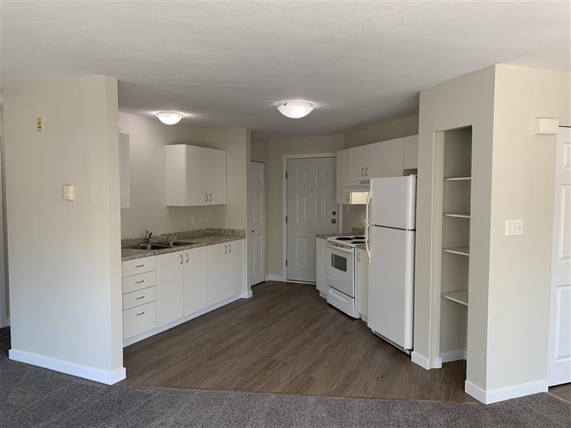 535 Rockland Road - Photo 4 of 10