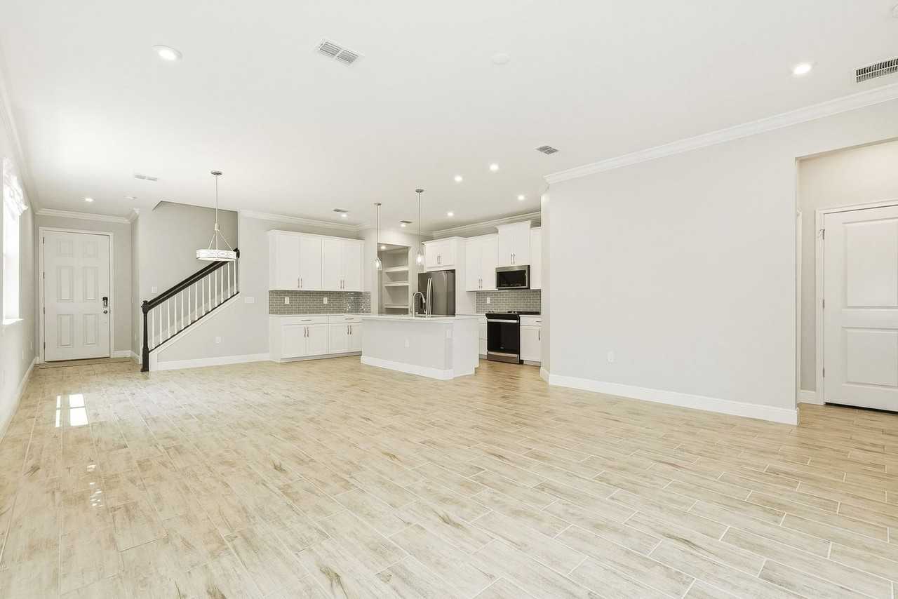 5741 Grand Sonata Ave - Photo 7 of 30