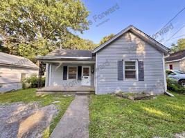 featured image of 348 Davis Ct