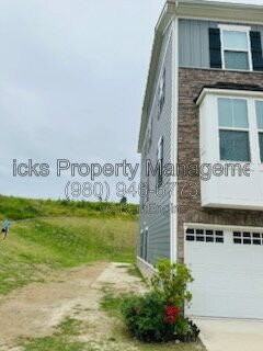 2056 Dornoch Rd - Photo 2 of 15