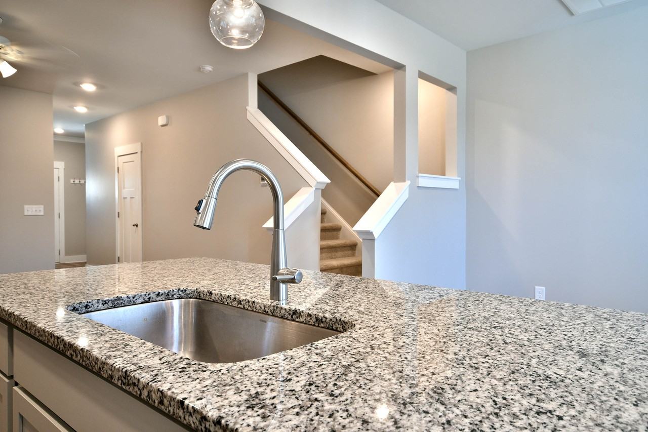 26 Starlake Rd #26 - Photo 3 of 18