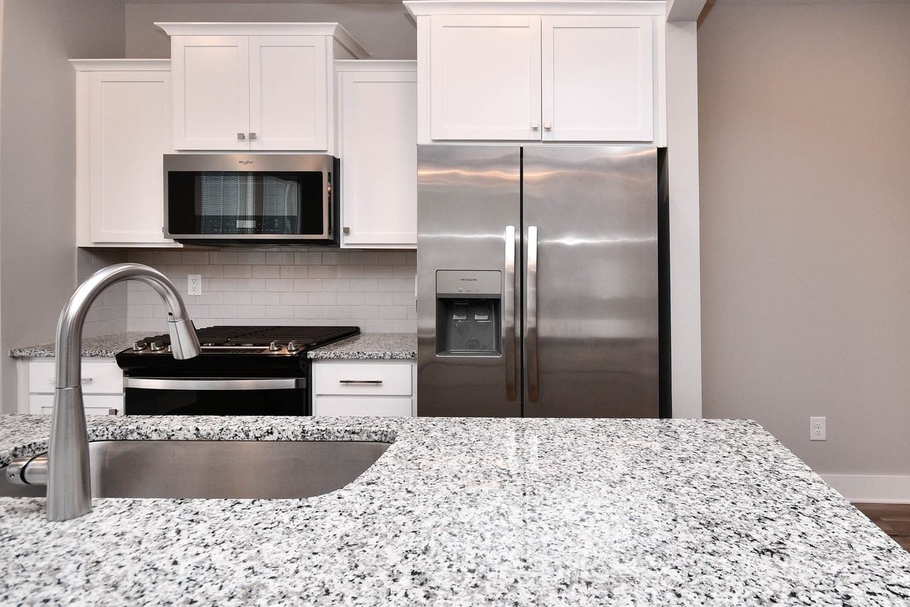 26 Starlake Rd #26 - Photo 5 of 18