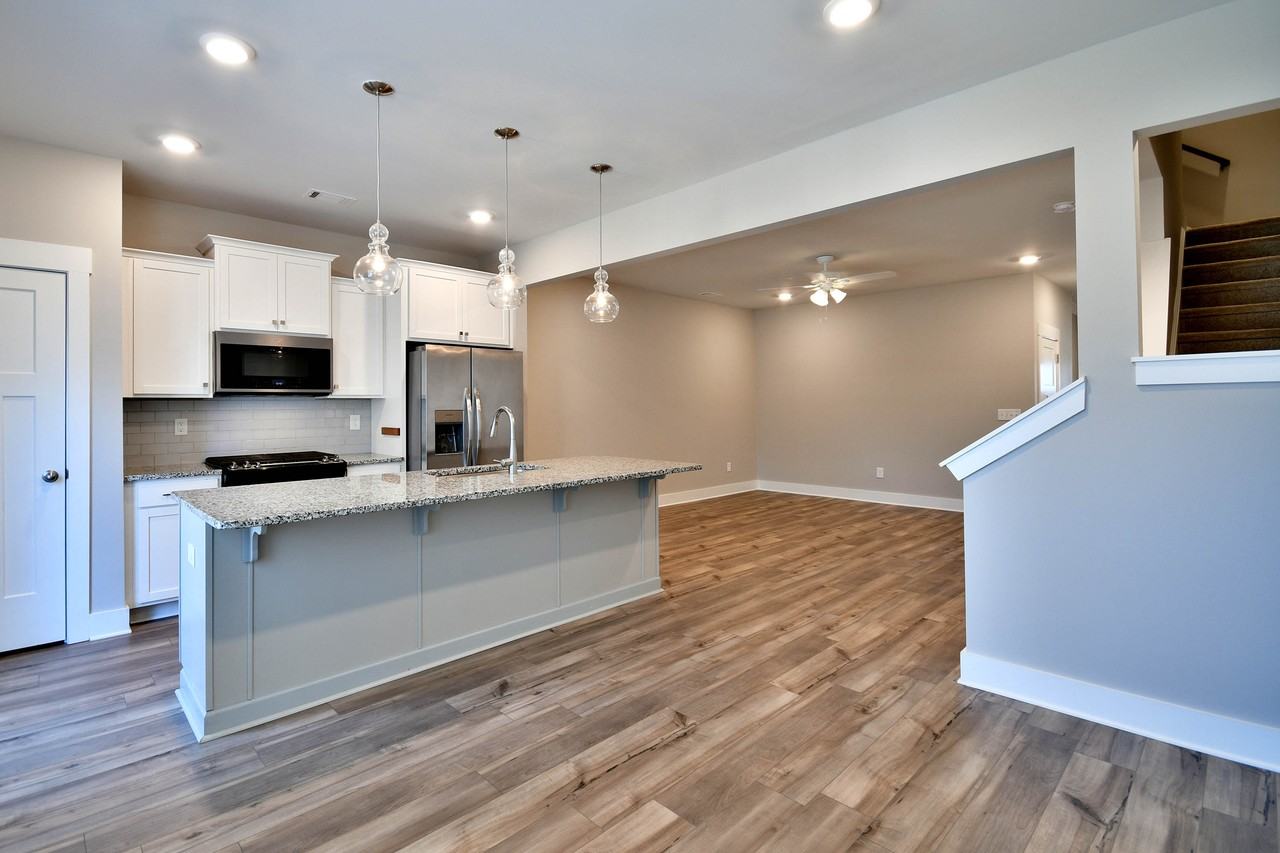 26 Starlake Rd #26 - Photo 7 of 18