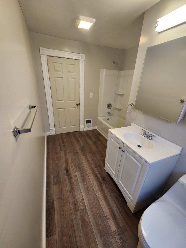 340 Virginia Ave #2 - Photo 2 of 11