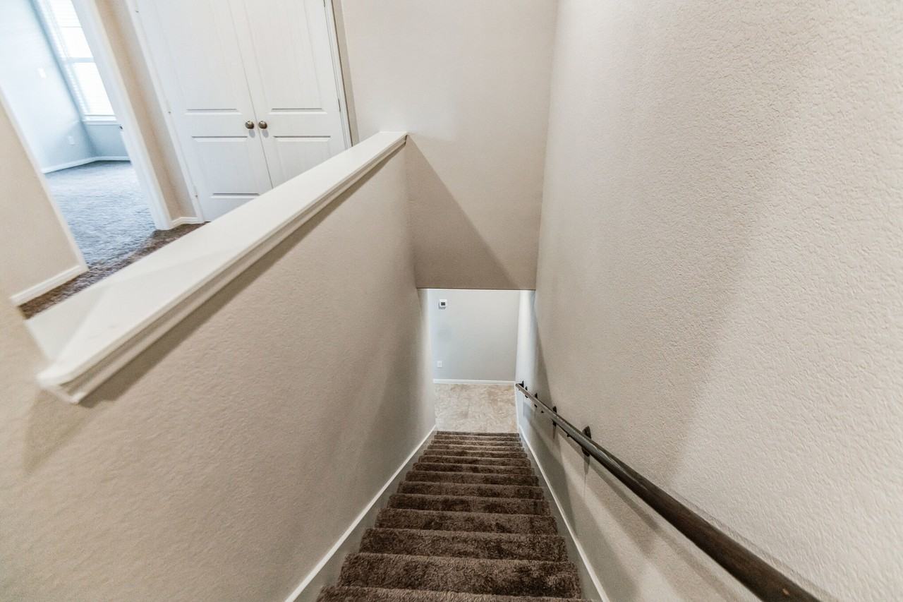 2716 Veranda Fls #NA - Photo 3 of 27