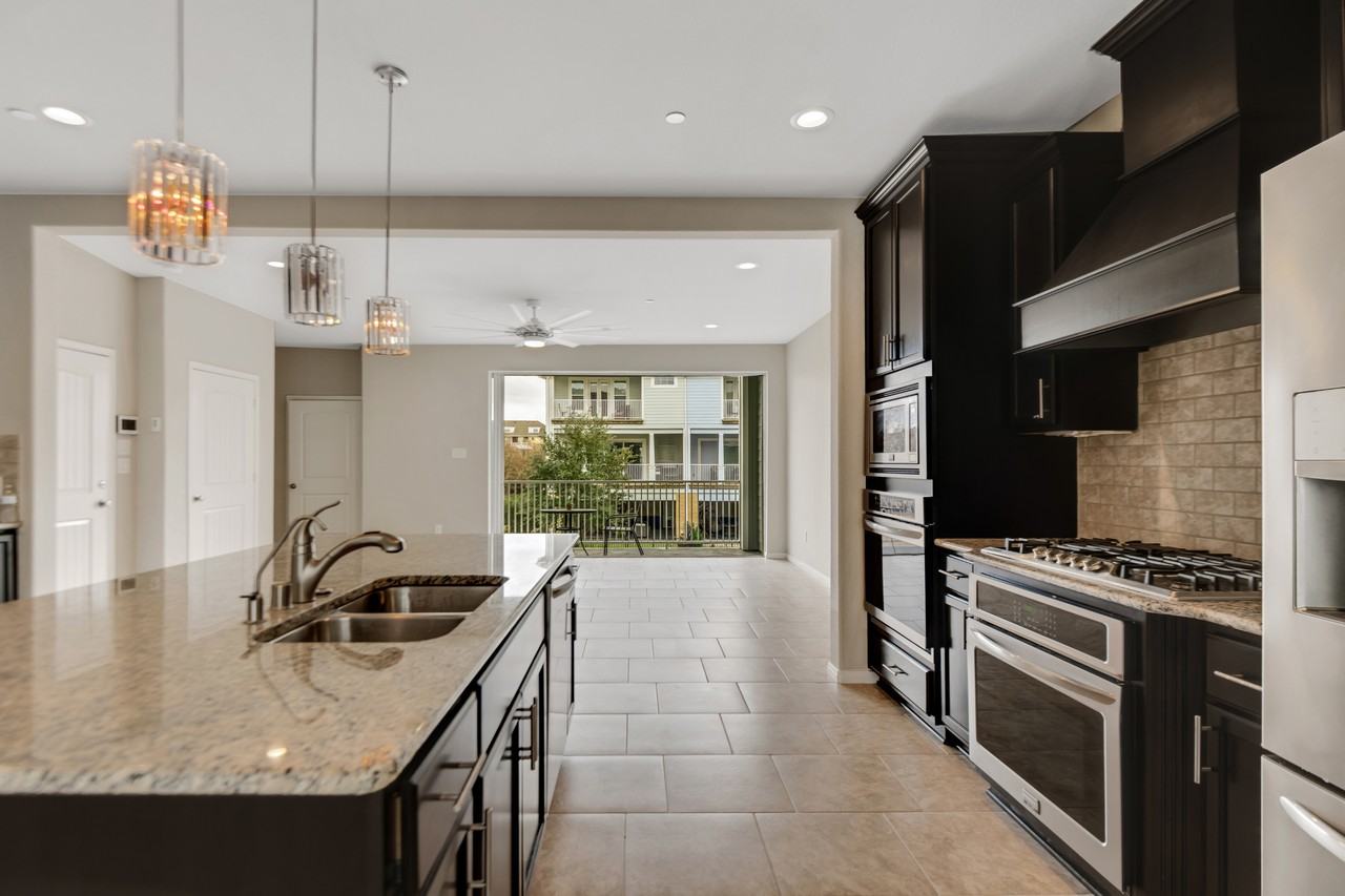 2716 Veranda Fls #NA - Photo 5 of 27
