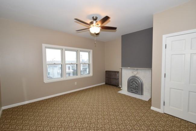 1668 N Van Buren St - Photo 4 of 20