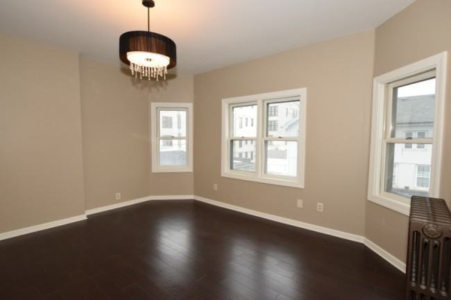 1668 N Van Buren St - Photo 7 of 20
