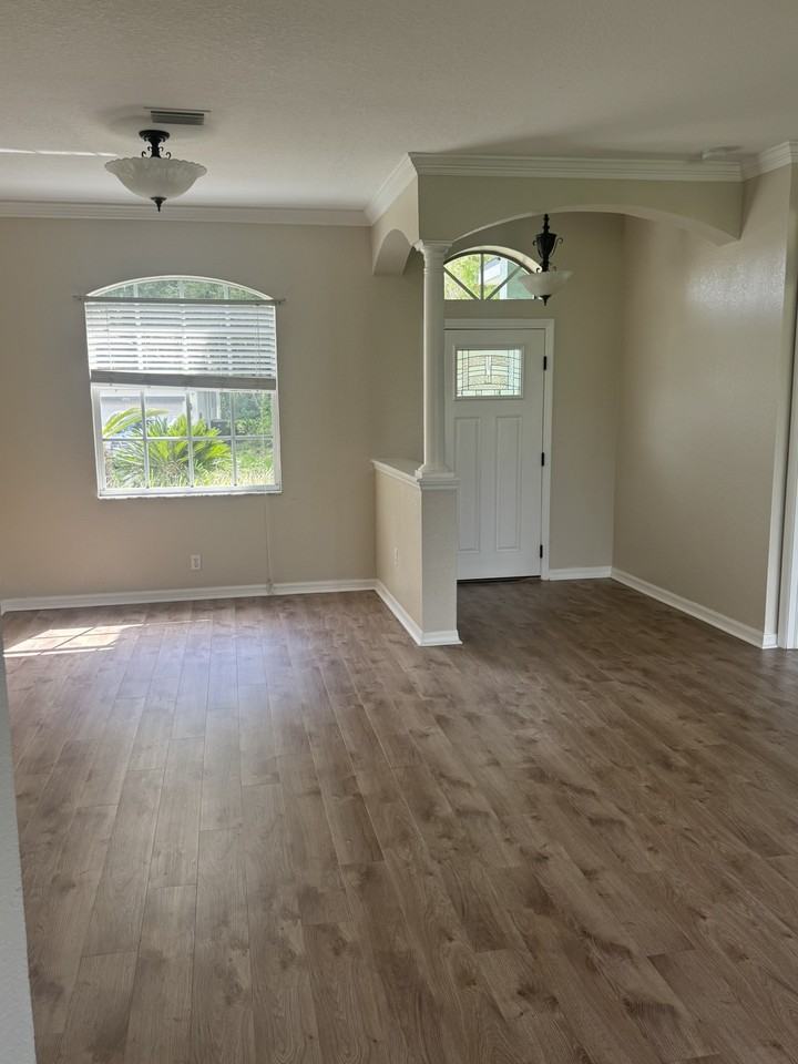 2932 Spring Hammock Dr #NA - Photo 2 of 20