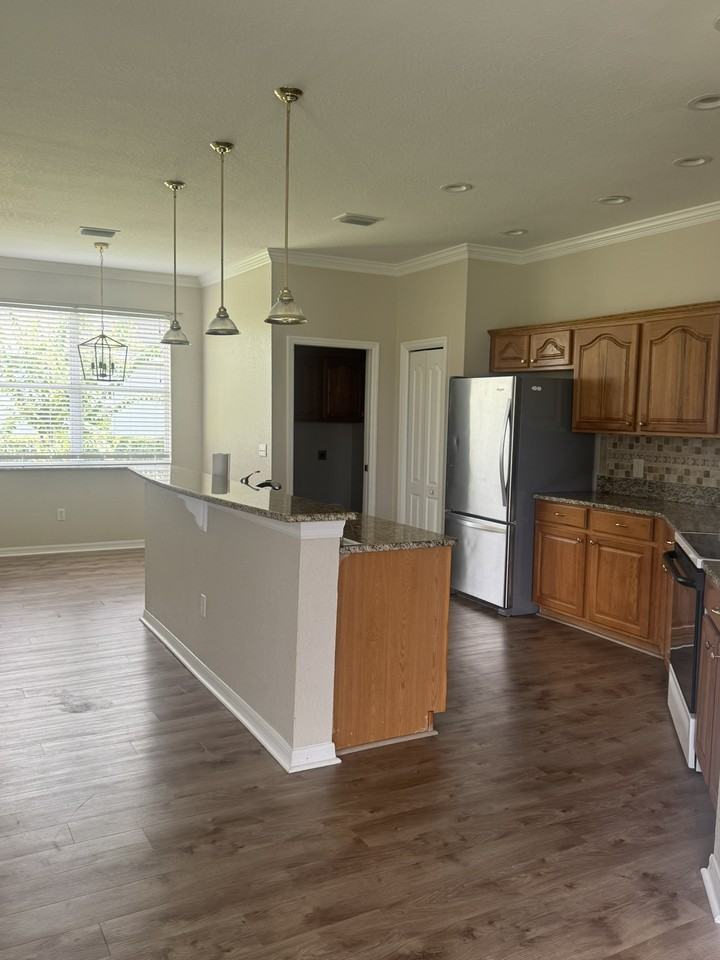 2932 Spring Hammock Dr #NA - Photo 4 of 20