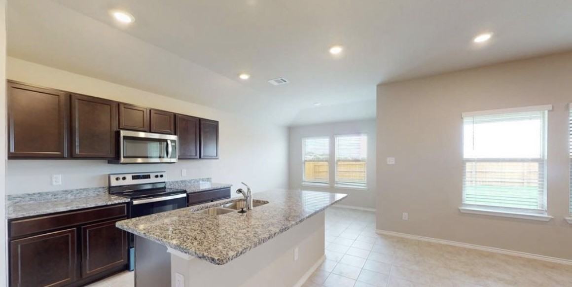 1262 Lindsey Dr #NA - Photo 6 of 20