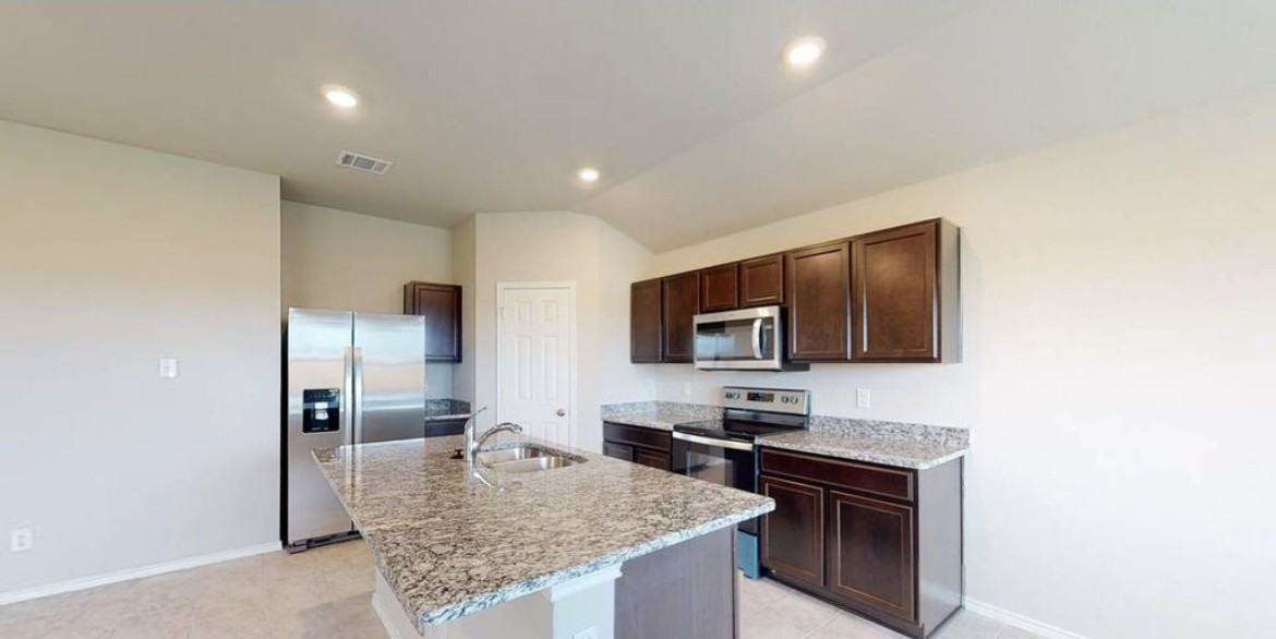 1262 Lindsey Dr #NA - Photo 7 of 20