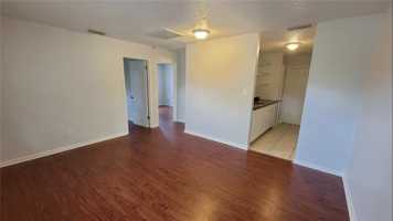 featured image of 1911 7th St #1911