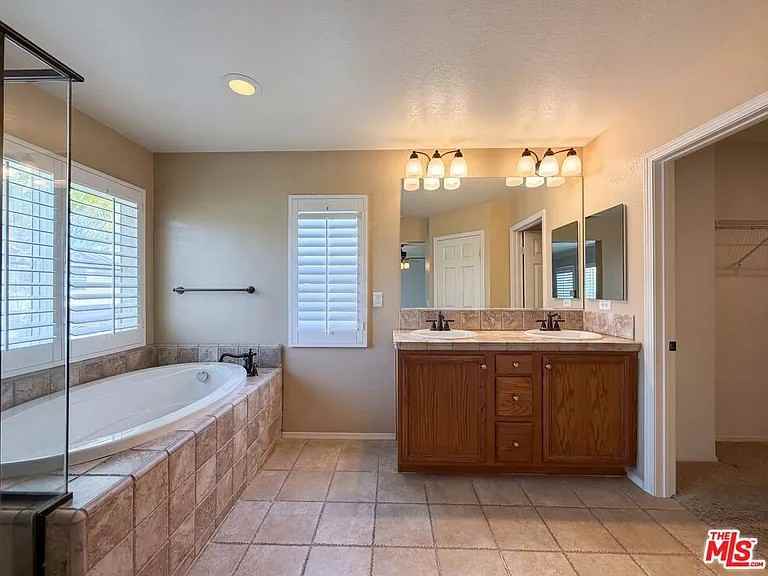 1483 North 400 West Street - Photo 4 of 5