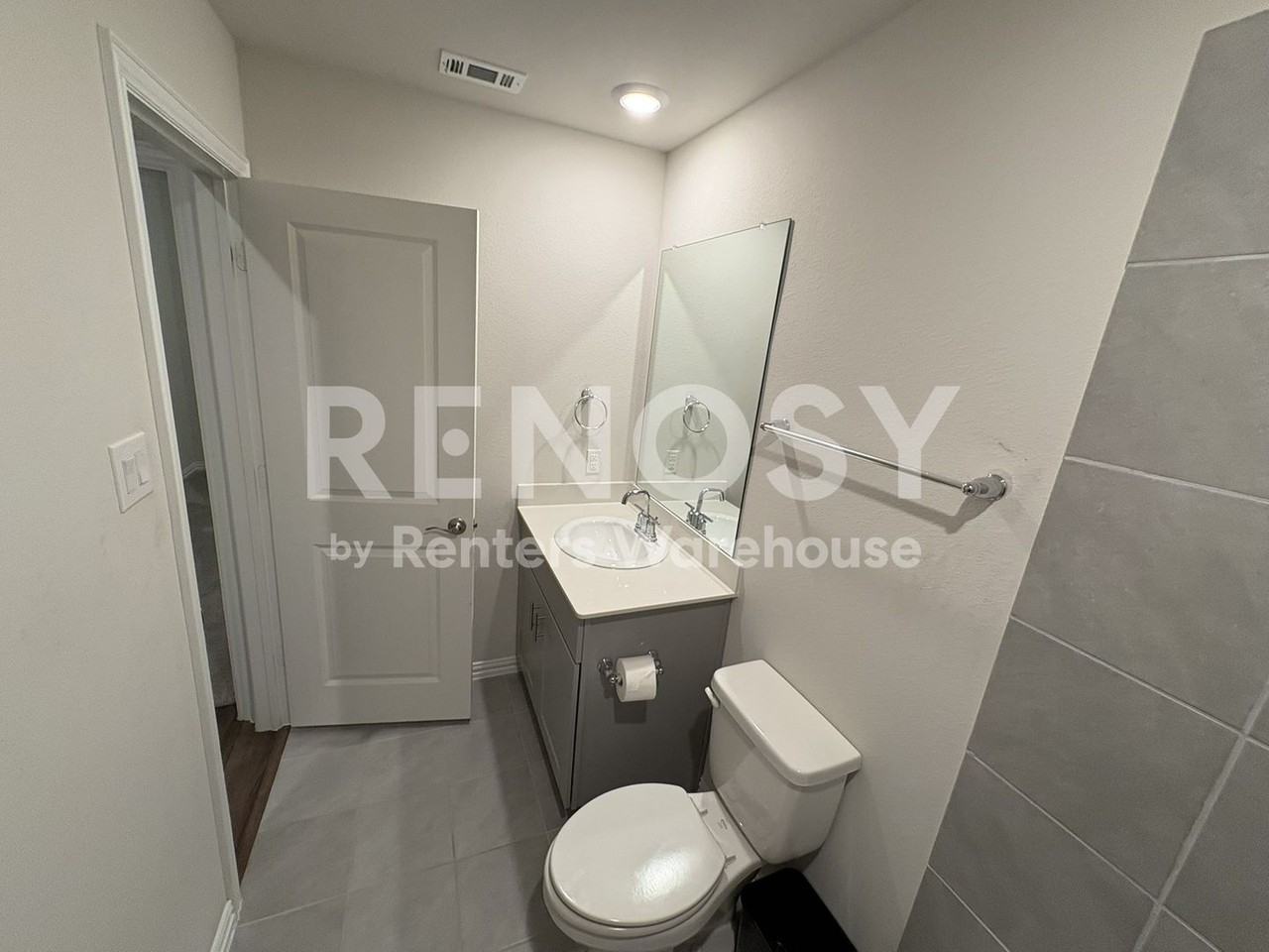 11028 Elata Dr - Photo 6 of 21