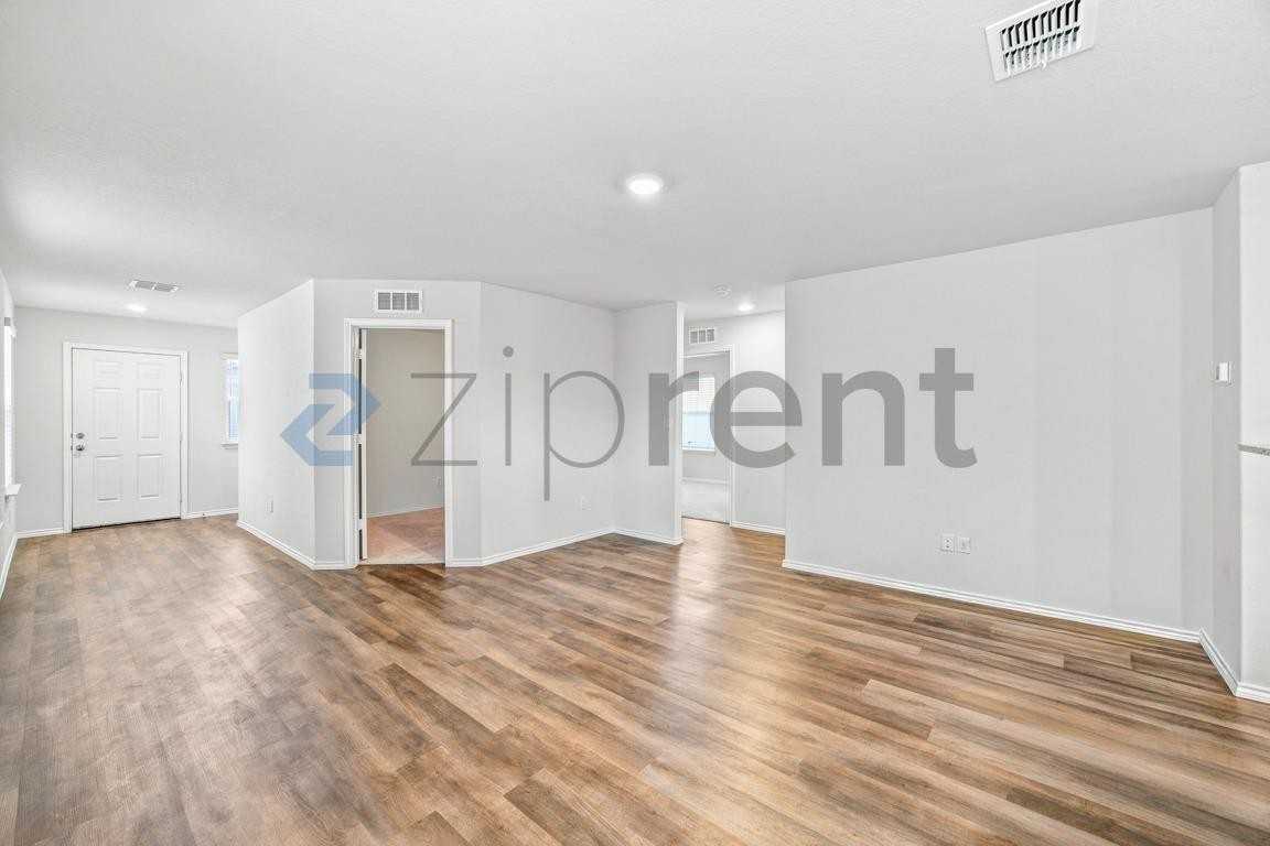 10334 Glimmer - Photo 2 of 21