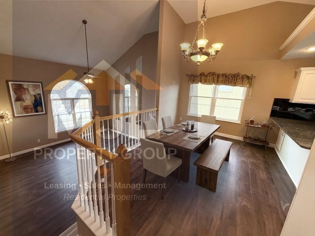 18801 W 164th Ter - Photo 7 of 28
