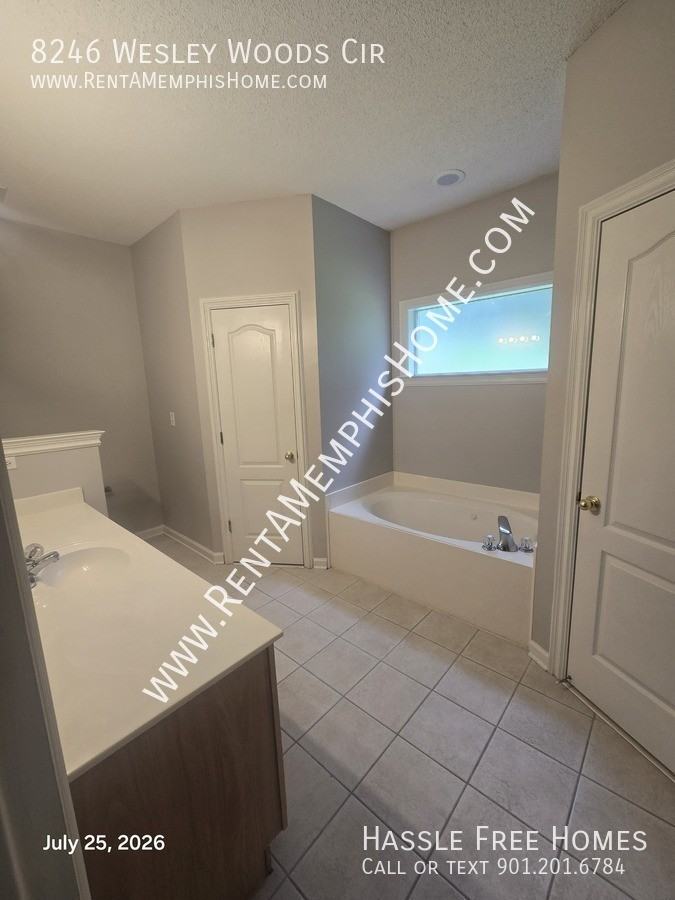 8246 Wesley Woods Cir - Photo 7 of 24