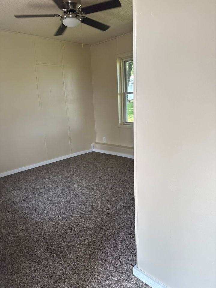 3961 Logan Ave #7
