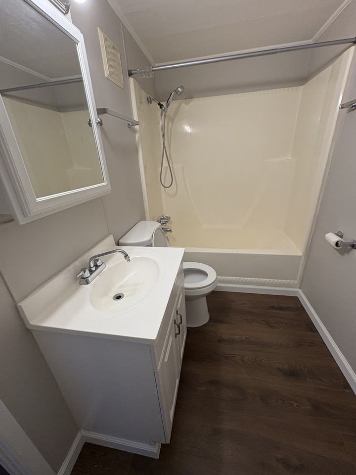 513 W Tucson Ave #1 - Photo 5 of 8