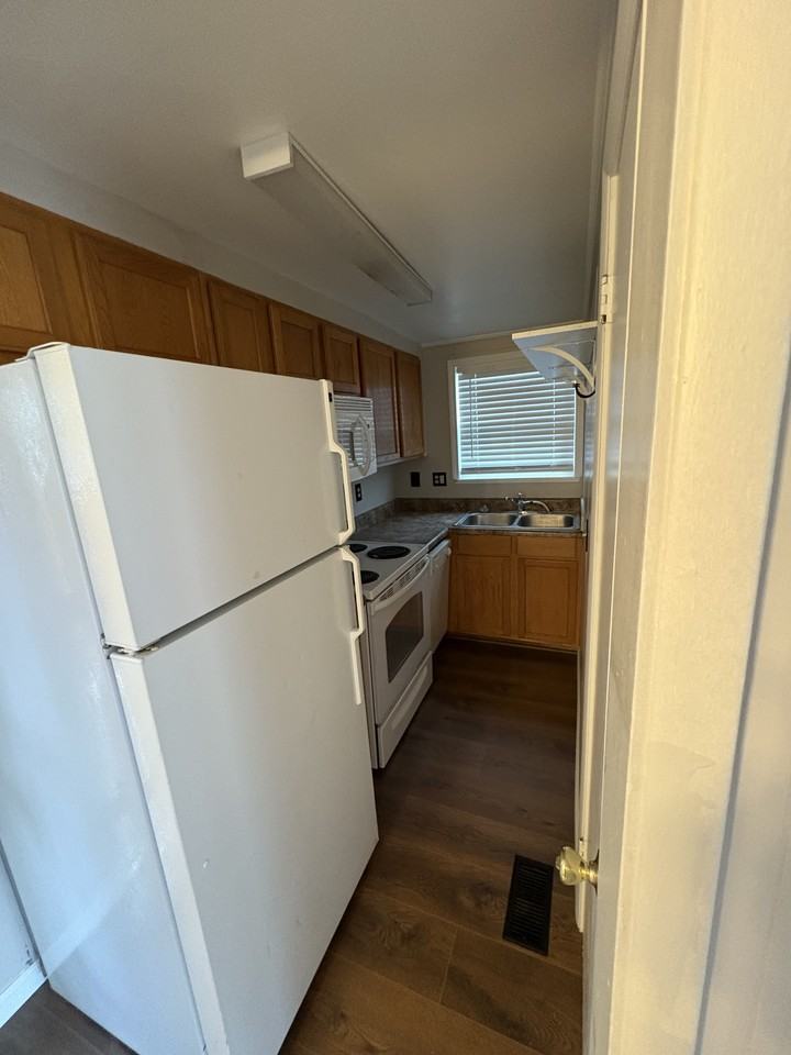 513 W Tucson Ave #1 - Photo 6 of 8