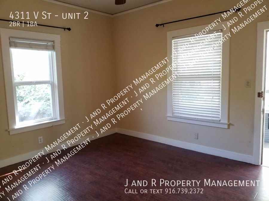 4311 V St #2 - Photo 4 of 18