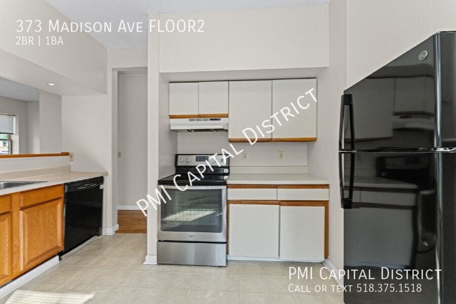 373 Madison Ave Apt 2 - Photo 6 of 18