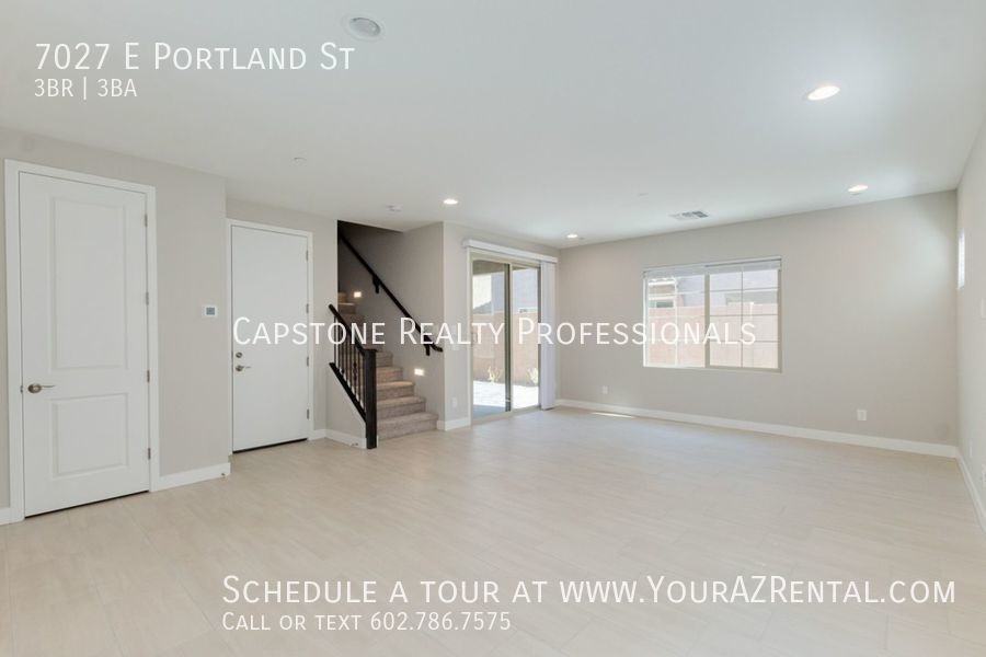 7027 E Portland St - Photo 3 of 23