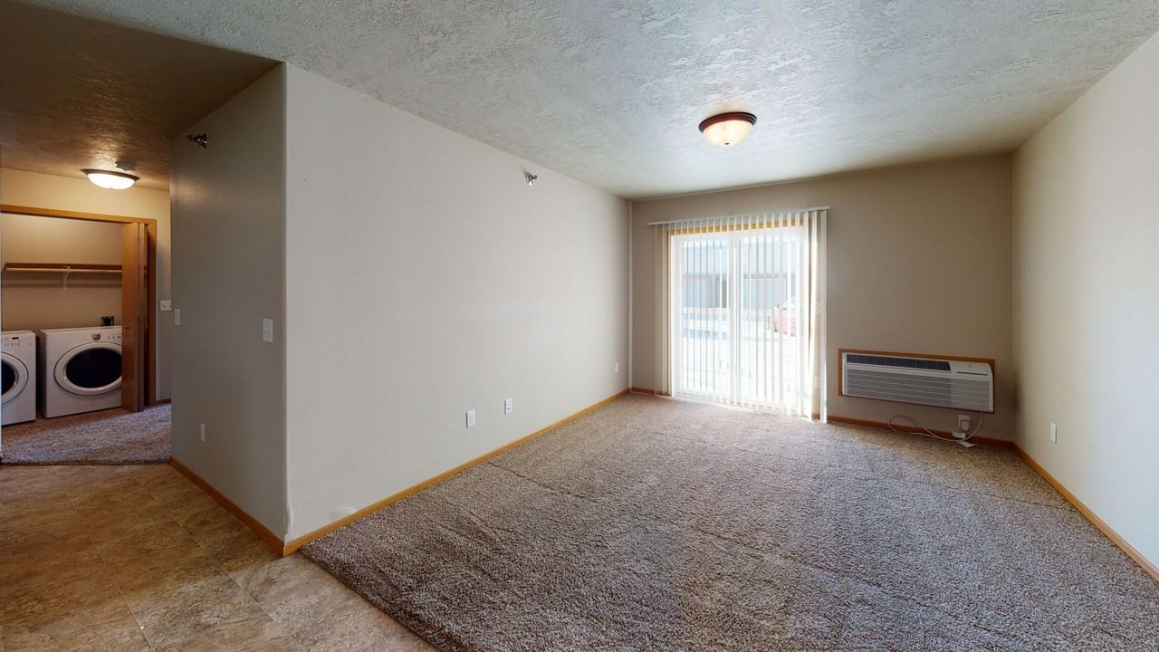 Cobblestone Apartments - Photo 4 of 10