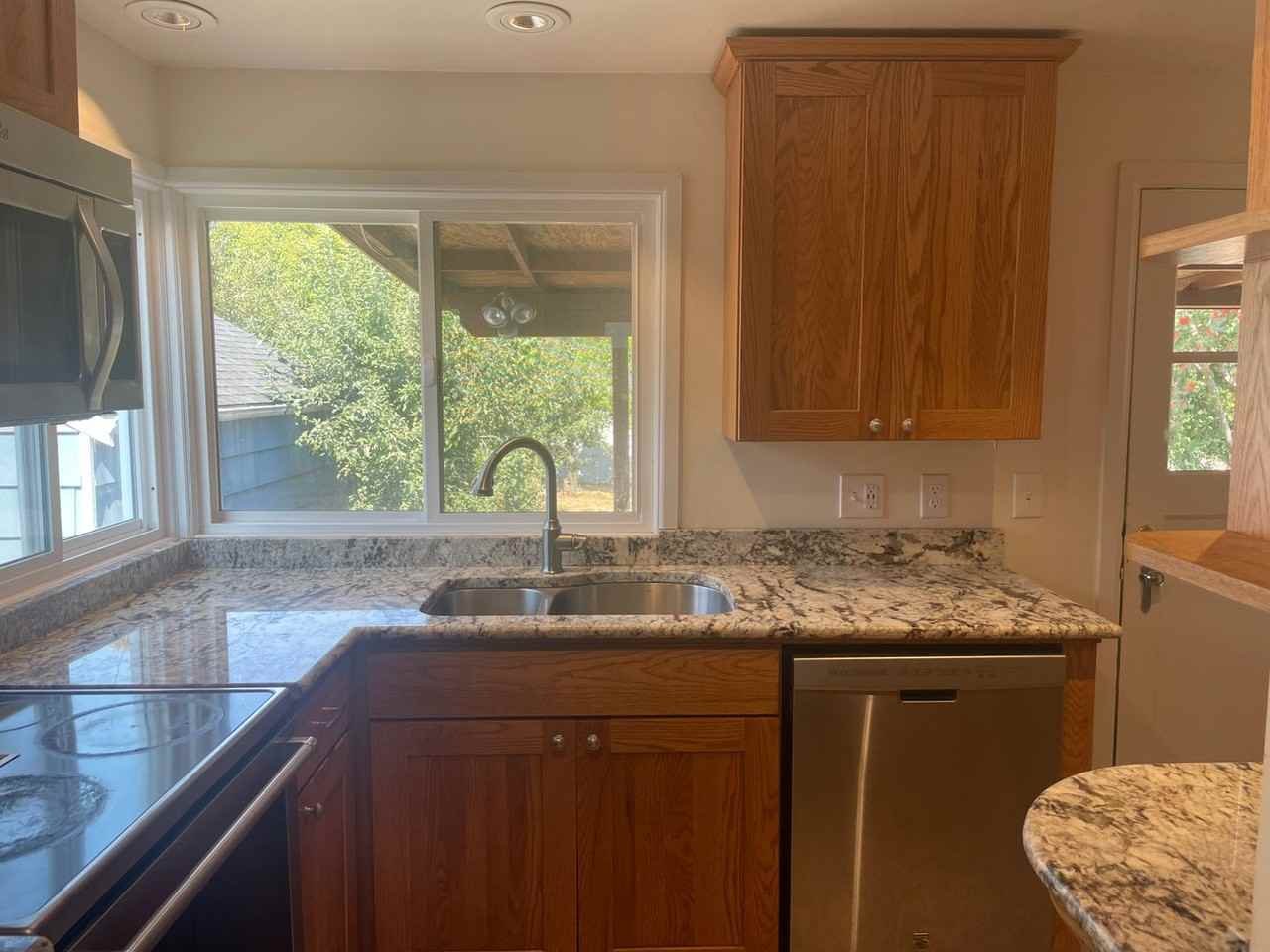 11434 Marine View Dr Sw - Photo 4 of 21