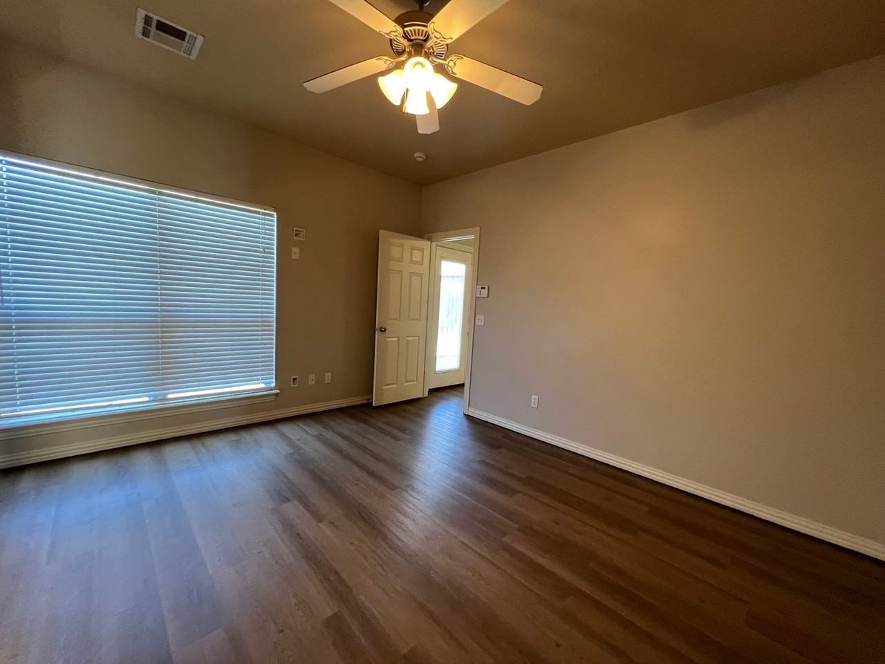 509 Sw 124th Pl - Photo 6 of 33