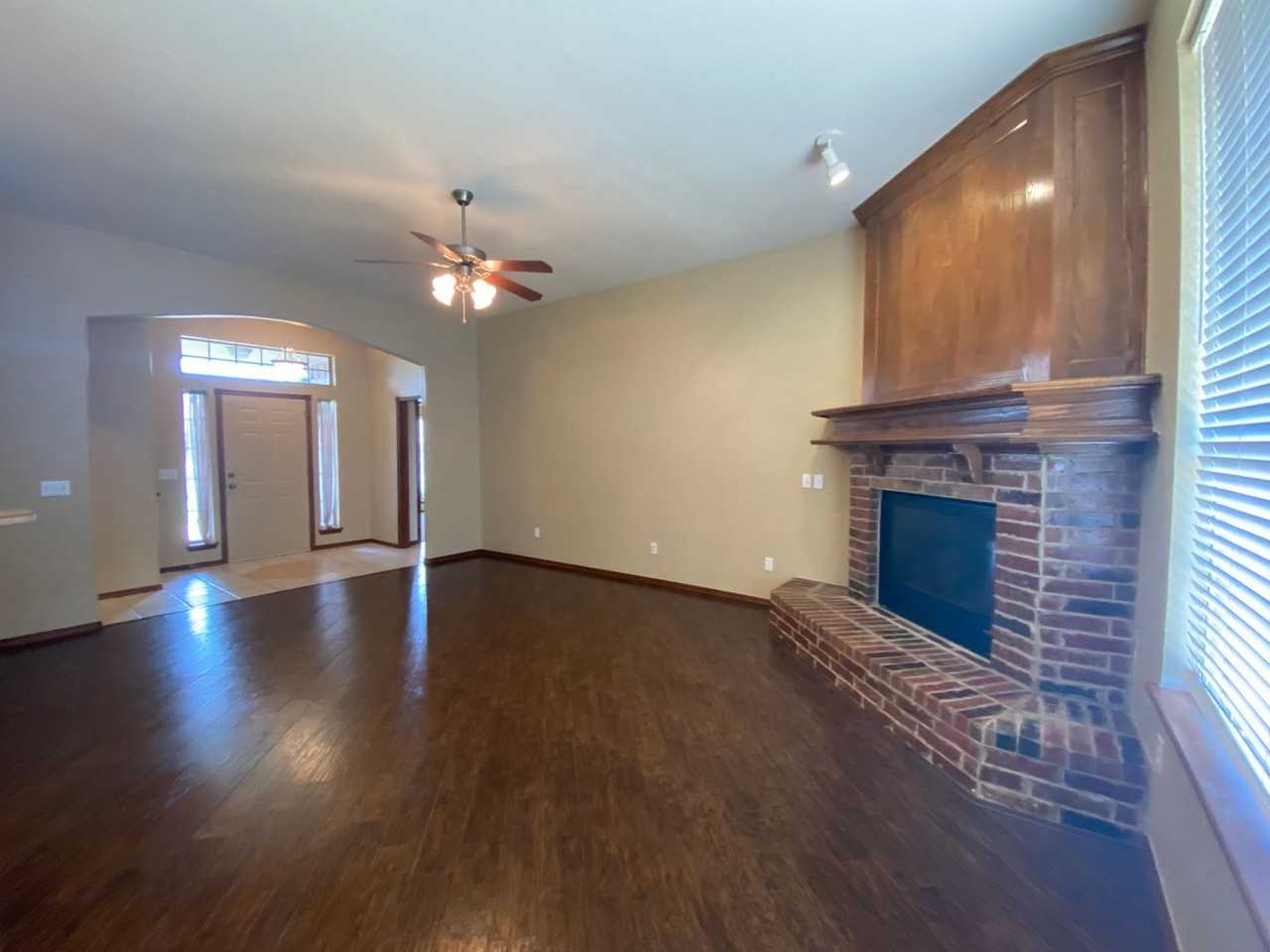 509 Allison Ln - Photo 6 of 30