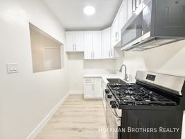 featured image of 723 E 3rd St #1