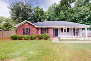 226 Meadow Oaks Ct - Photo 1 of 1