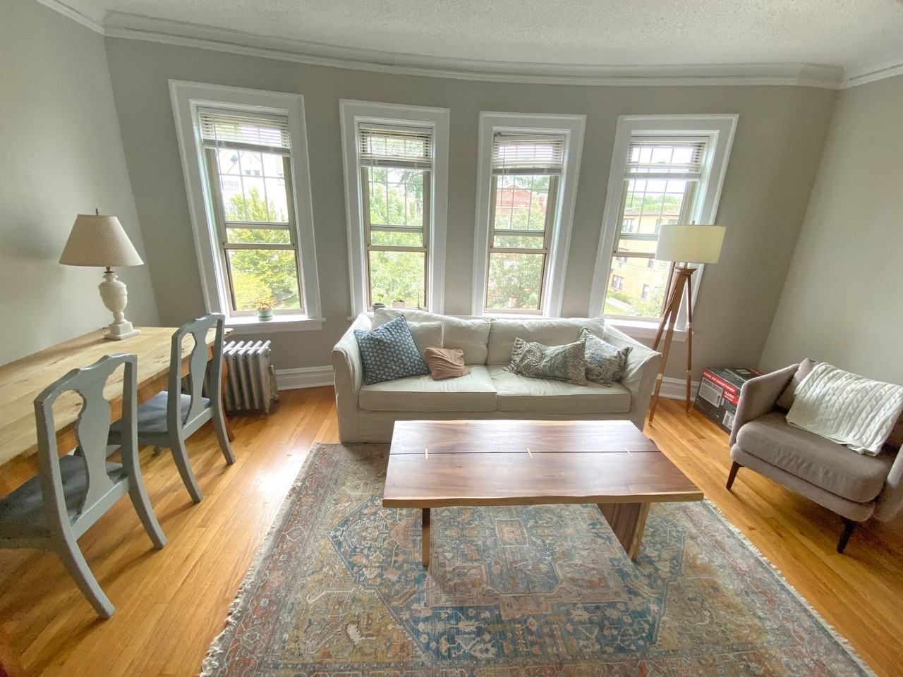 318 Sherman Ave #3R1 - Photo 3 of 14