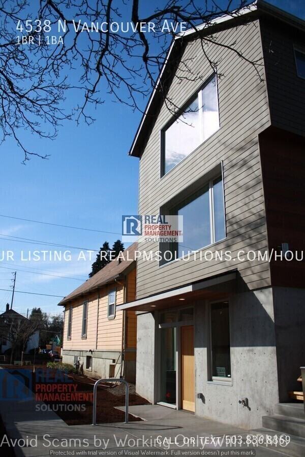 4538 N Vancouver Ave - Photo 2 of 19