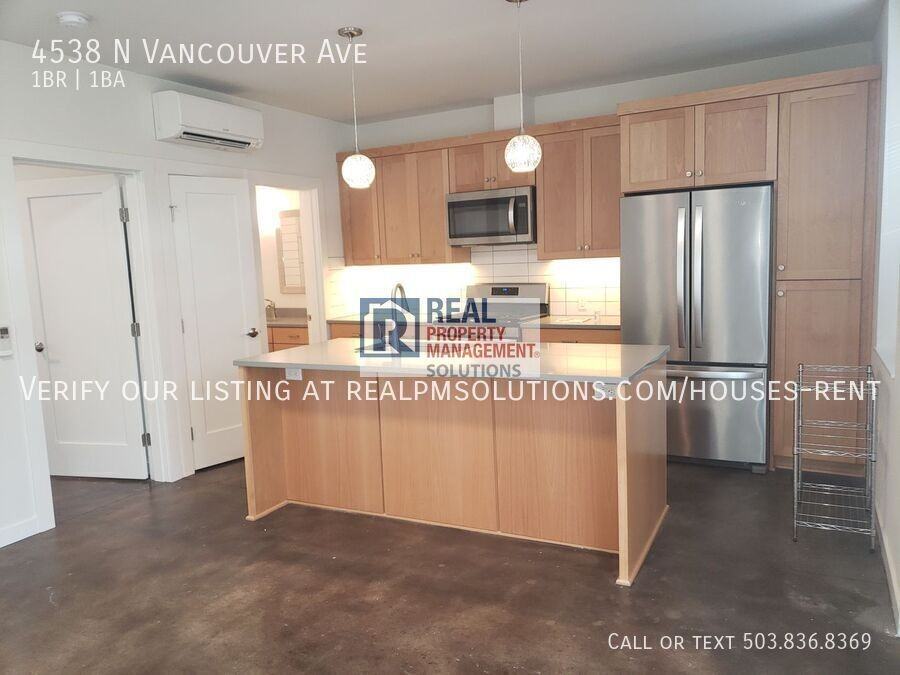 4538 N Vancouver Ave - Photo 5 of 19
