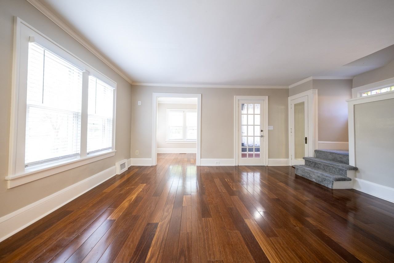 2654 Vincent Ave N #1 - Photo 3 of 37