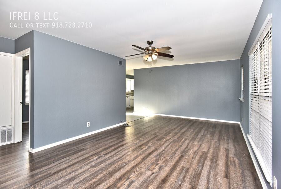 12610 E 18th Pl - Photo 2 of 24
