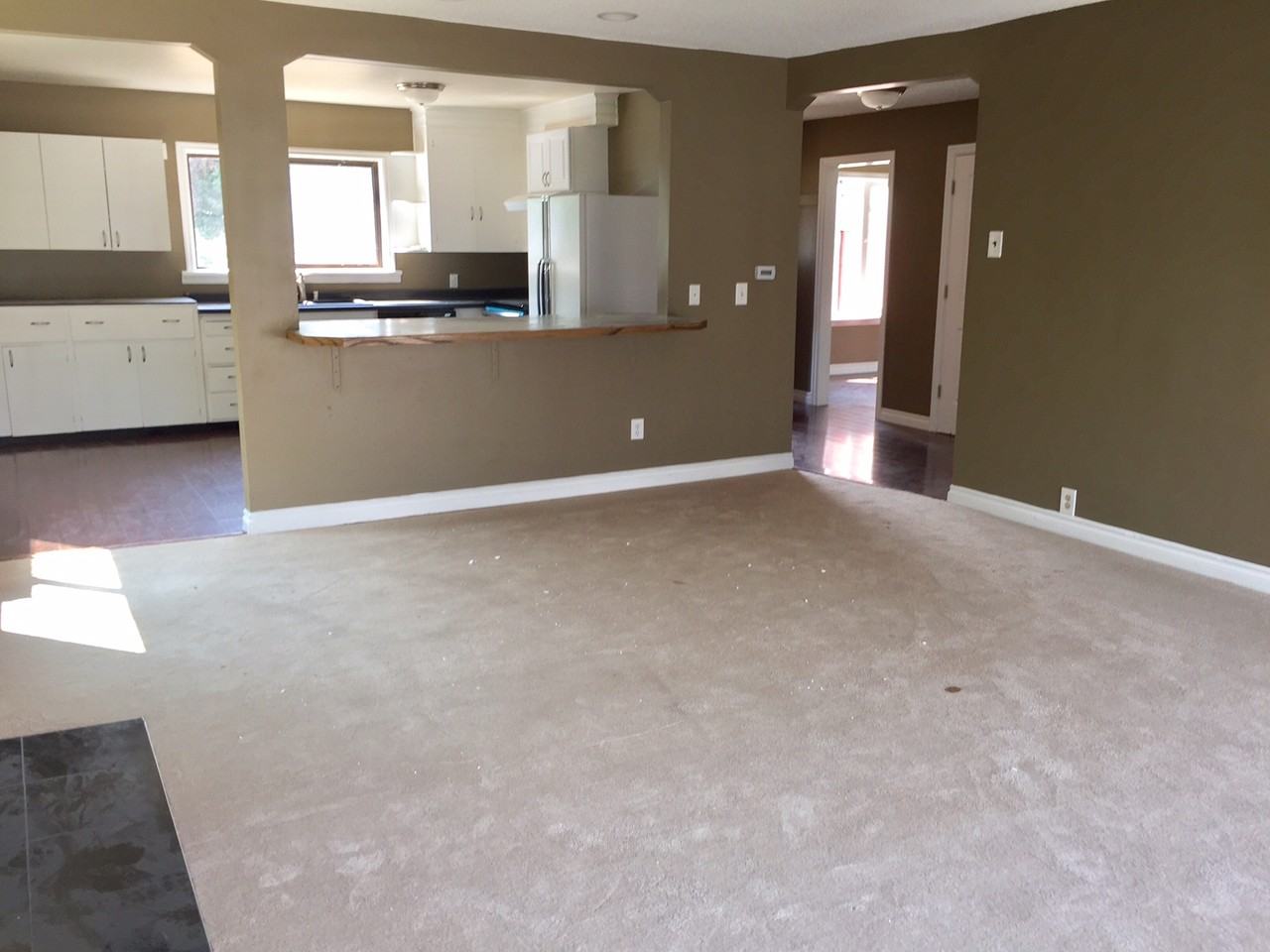 10742 Durland Ave Ne #1 - Photo 6 of 26
