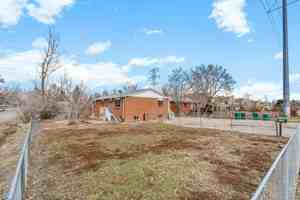 featured image of 7089 W 10th Ave