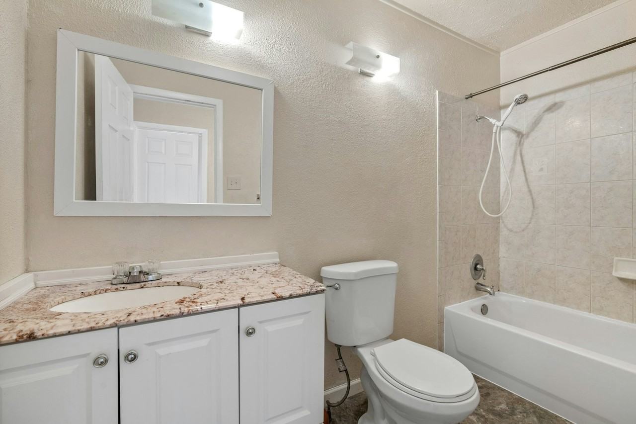 7089 West 10th Avenue - Photo 7 of 15