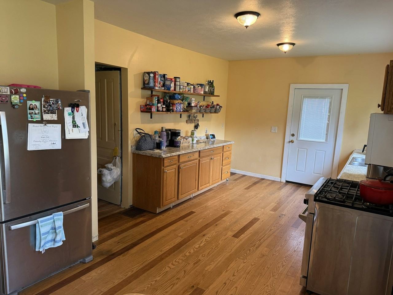 409 East Porter Street - Photo 4 of 22