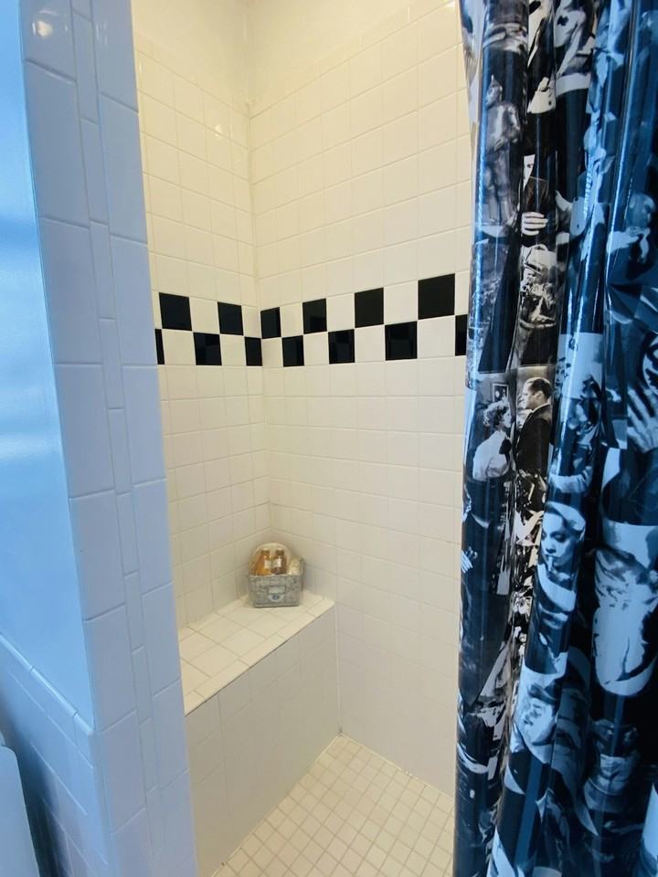 1244 North Illinois Street, Unit 102 - Photo 4 of 37
