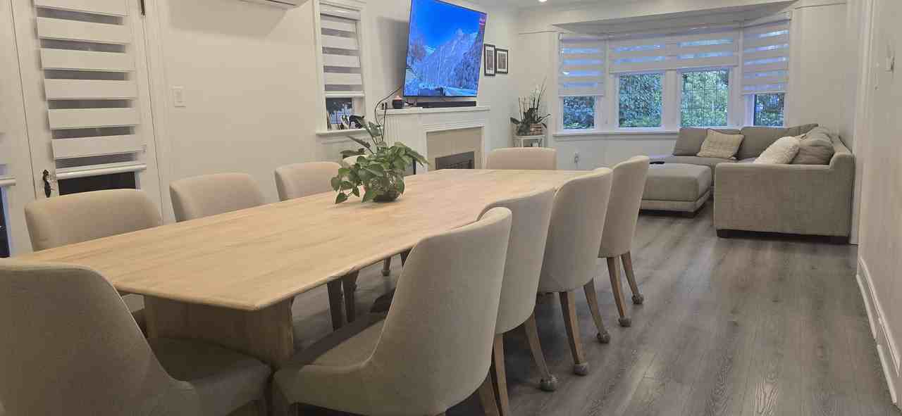 407 Saint George Street - Photo 6 of 39