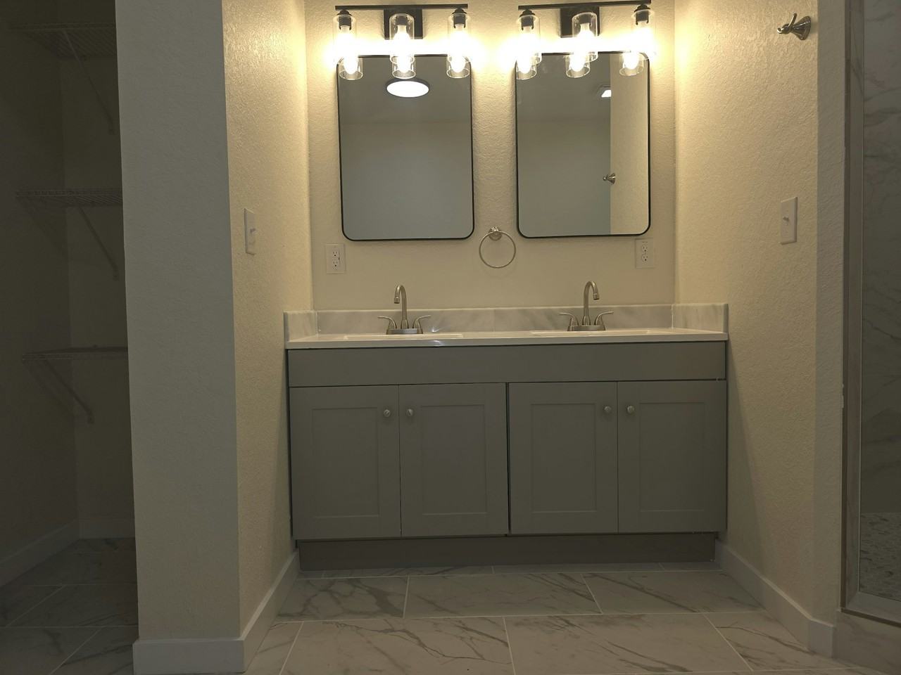 119 Pine Island Drive - Photo 4 of 11