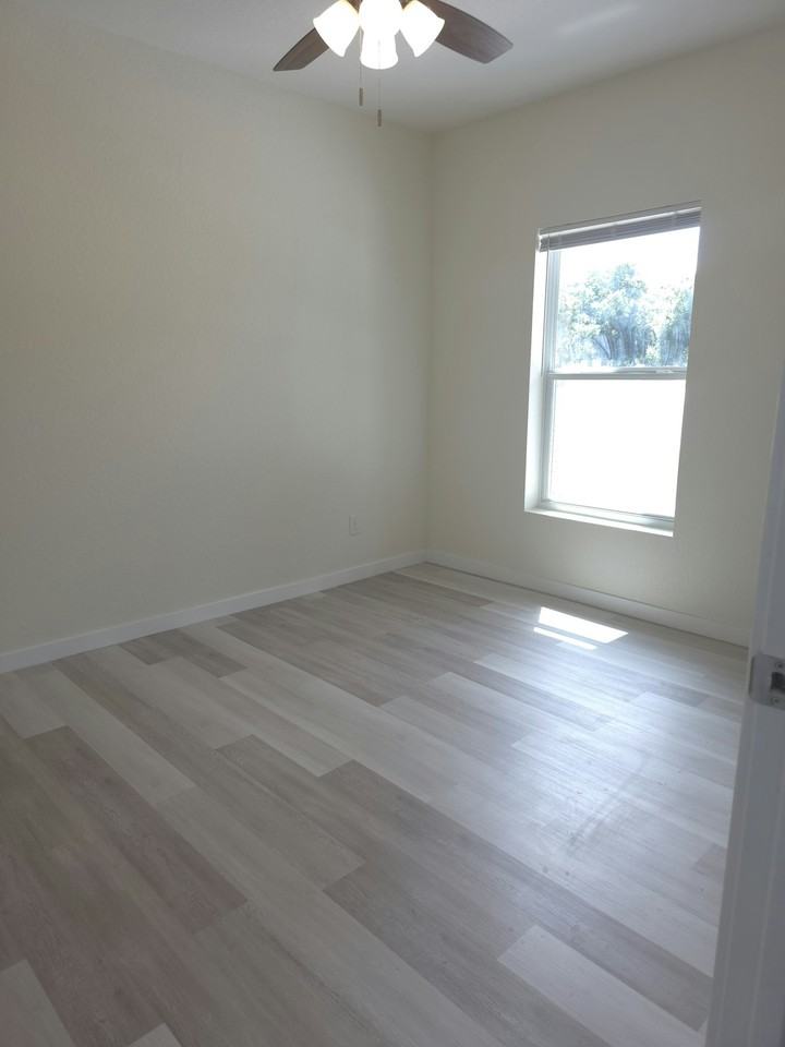 119 Pine Island Drive - Photo 6 of 11